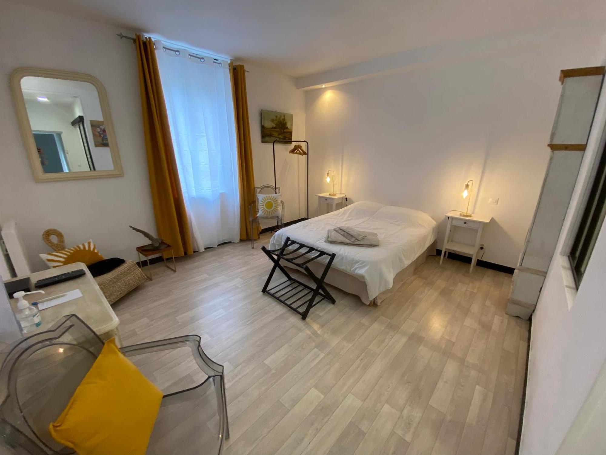 Chambre & Salle De Bain Privee - Lv 33 Argenton Sur Creuse Exterior foto